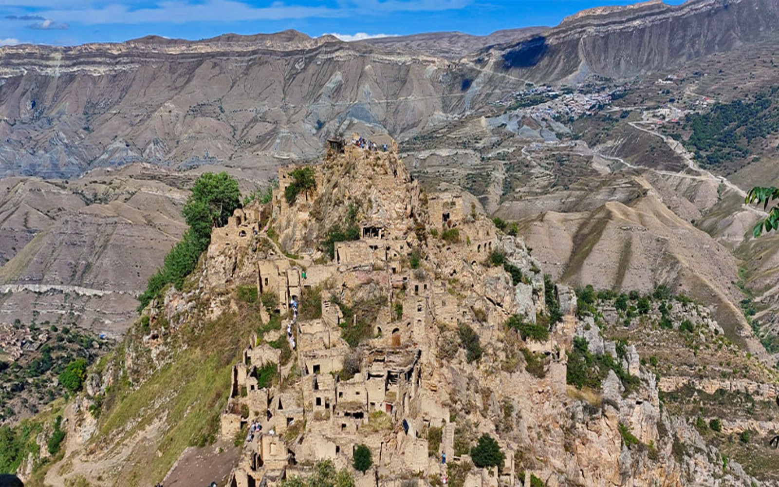 Аул Гамсутль