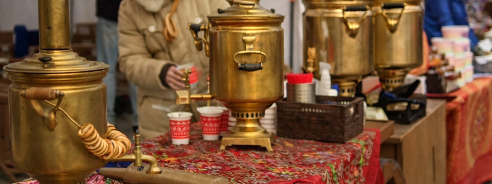 Самовары на масленице в Питере