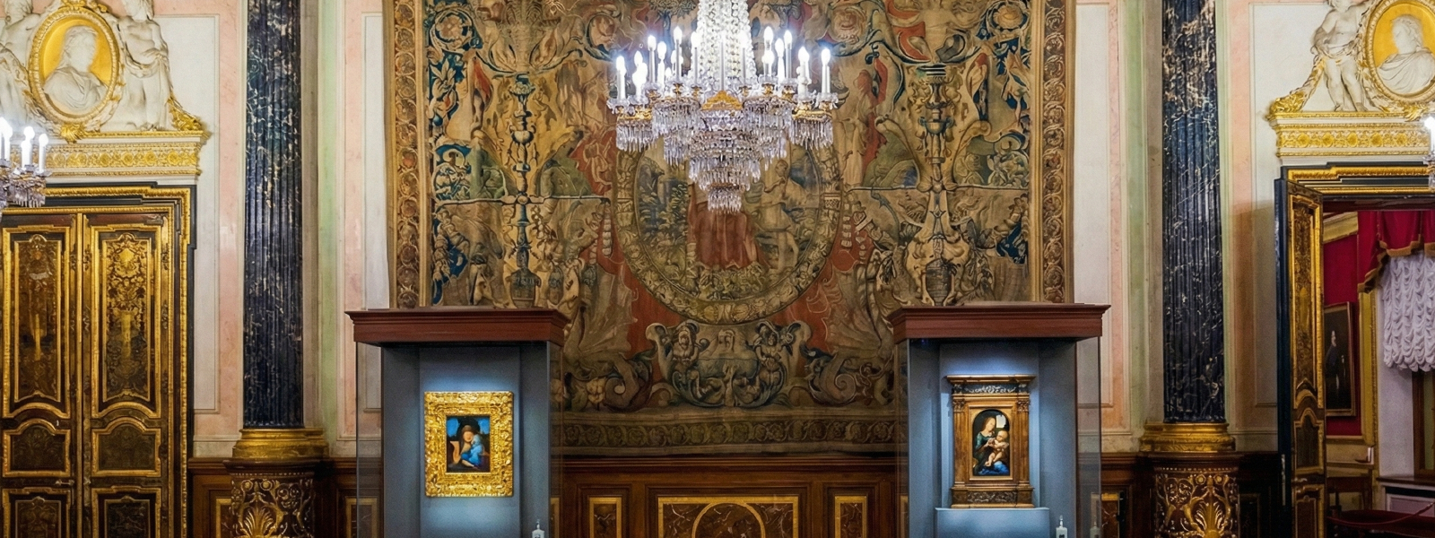 Зал Леонардо да Винчи в Старом Эрмитаже: парадный интерьер и экспозиция итальянского искусства