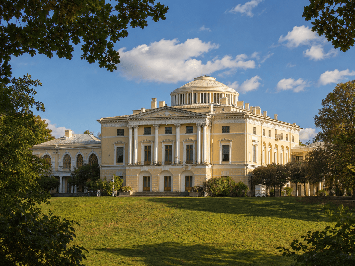 Павловский дворец