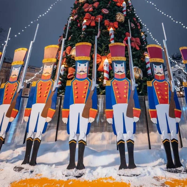 Манежная площадь ярмарка СПб