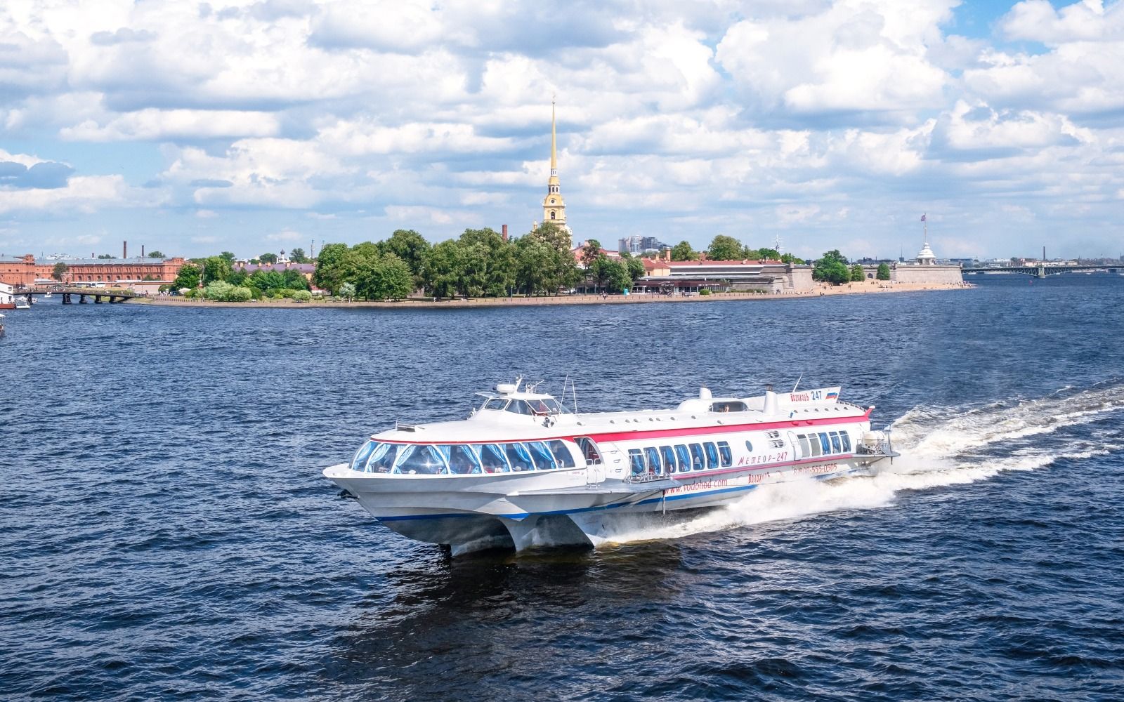 В Петергоф на Метеоре