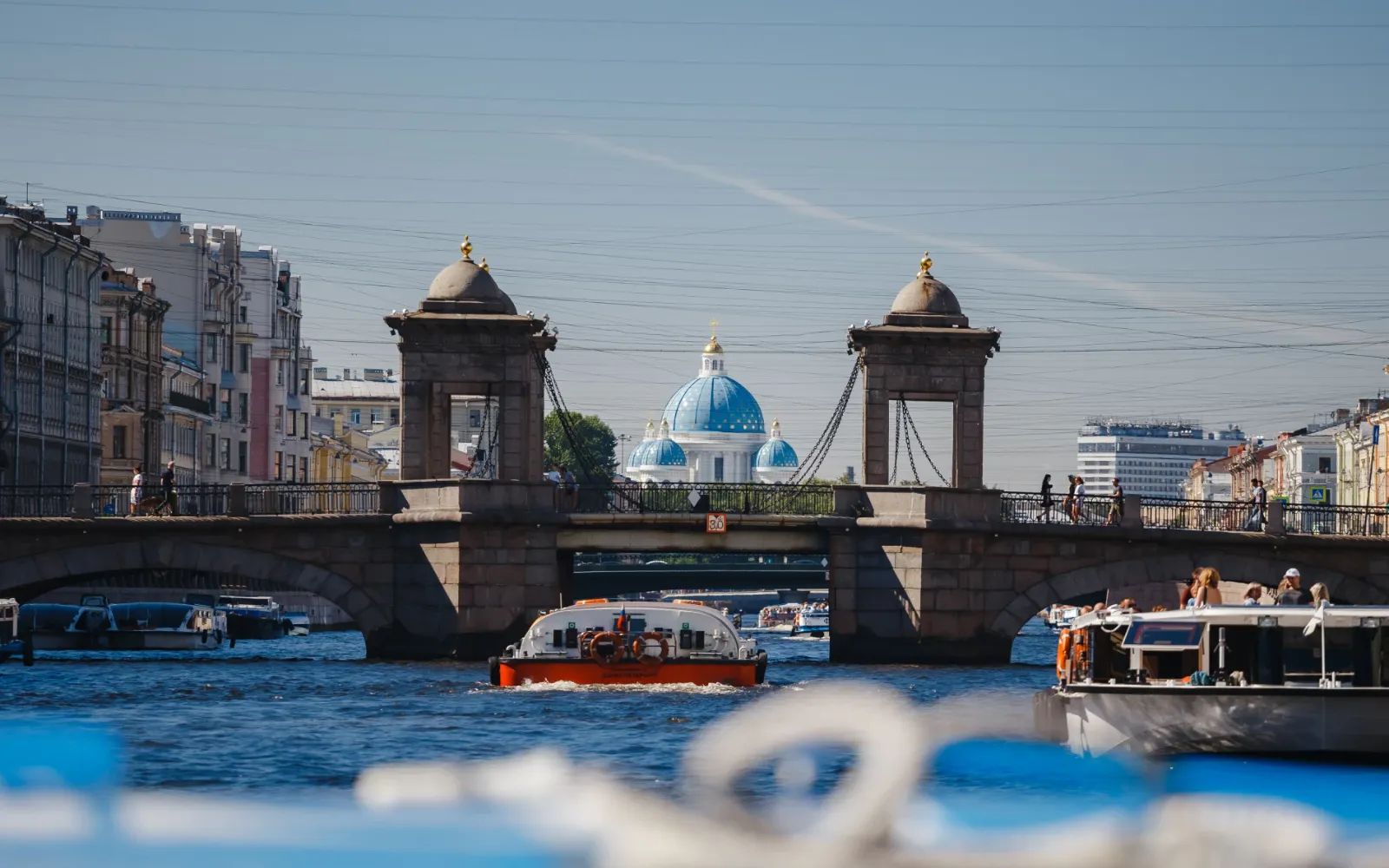 Вид с теплохода на экскурсии 