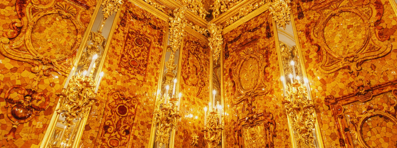 Янтарная комната в Екатерининском дворце Царского Села