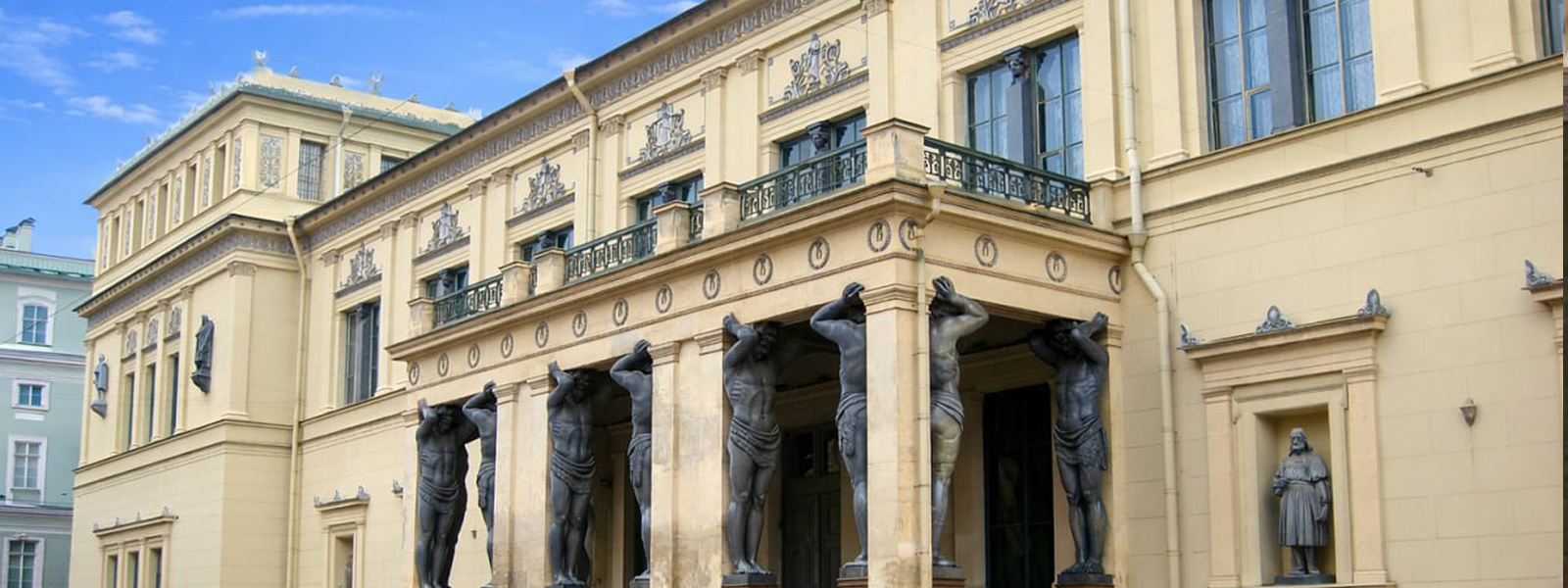 Вид на Новый Эрмитаж