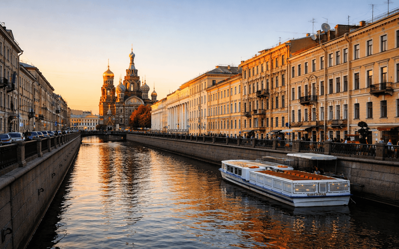 Куда сходить в Санкт-Петербурге в апреле