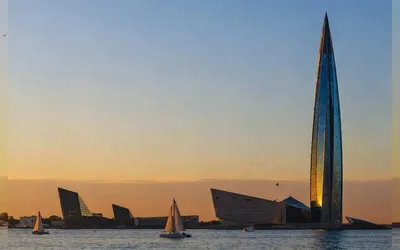 «Два горизонта Петербурга: от Медного всадника к облакам в Лахта Центре»