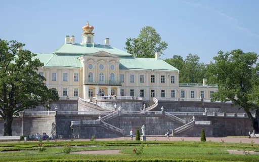 ОРАНИЕНБАУМ (МЕНШИКОВСКИЙ ДВОРЕЦ)