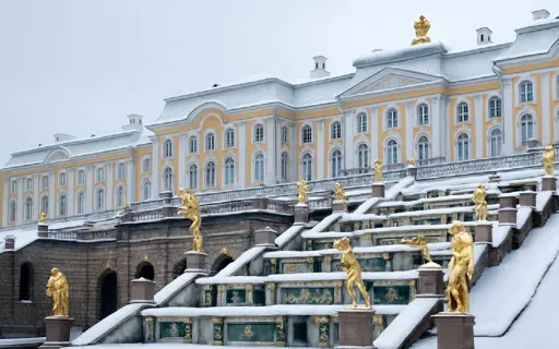 Экскурсия в Большой Петергофский дворец