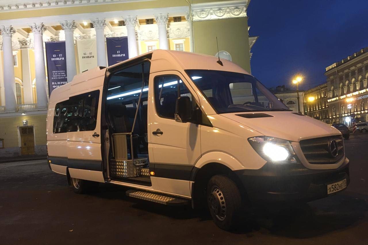 Индивидуальная аренда автобуса на 18 мест - Mersedes