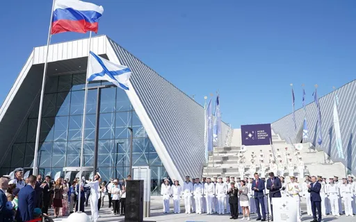 Морская слава России: легендарный Кронштадт и Военно-морской музей