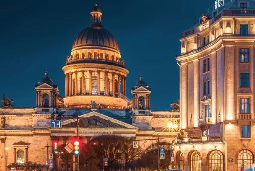 ВЕЧЕРНИЙ ПЕТЕРБУРГ