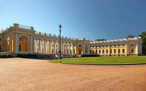 Экскурсия в Пушкин (Александровский дворец) из Санкт-Петербурга на автобусе